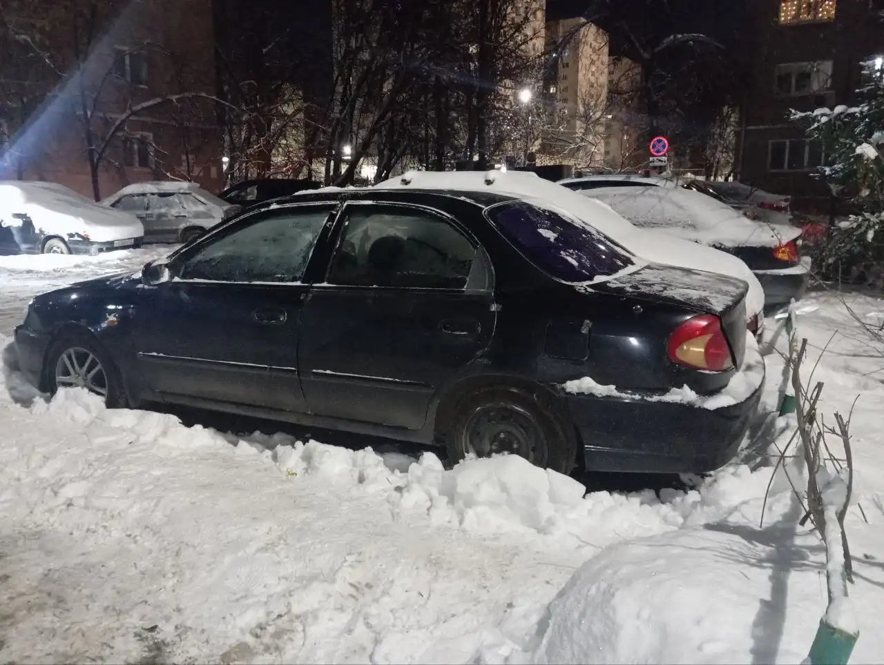 Двигатель троит, но работает, на летней резине, документы в порядке