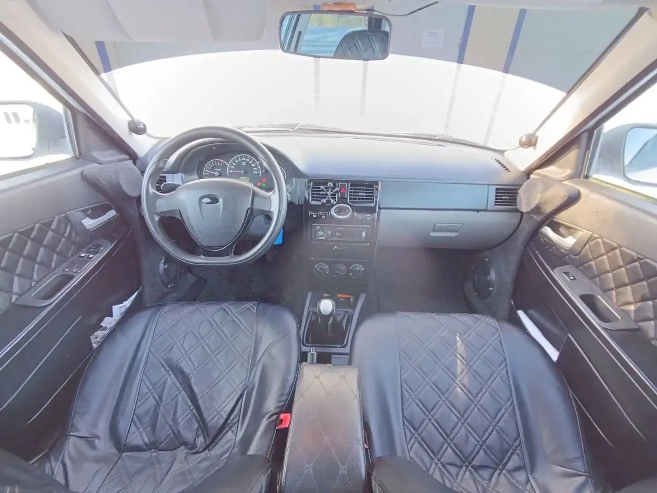 Продам Ладу Приору 2009 года от собственника