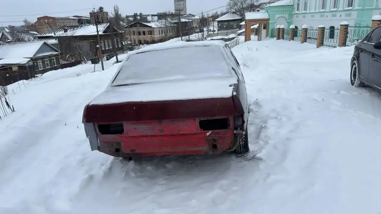 ВАЗ 21099 1995 года с навесным оборудованием