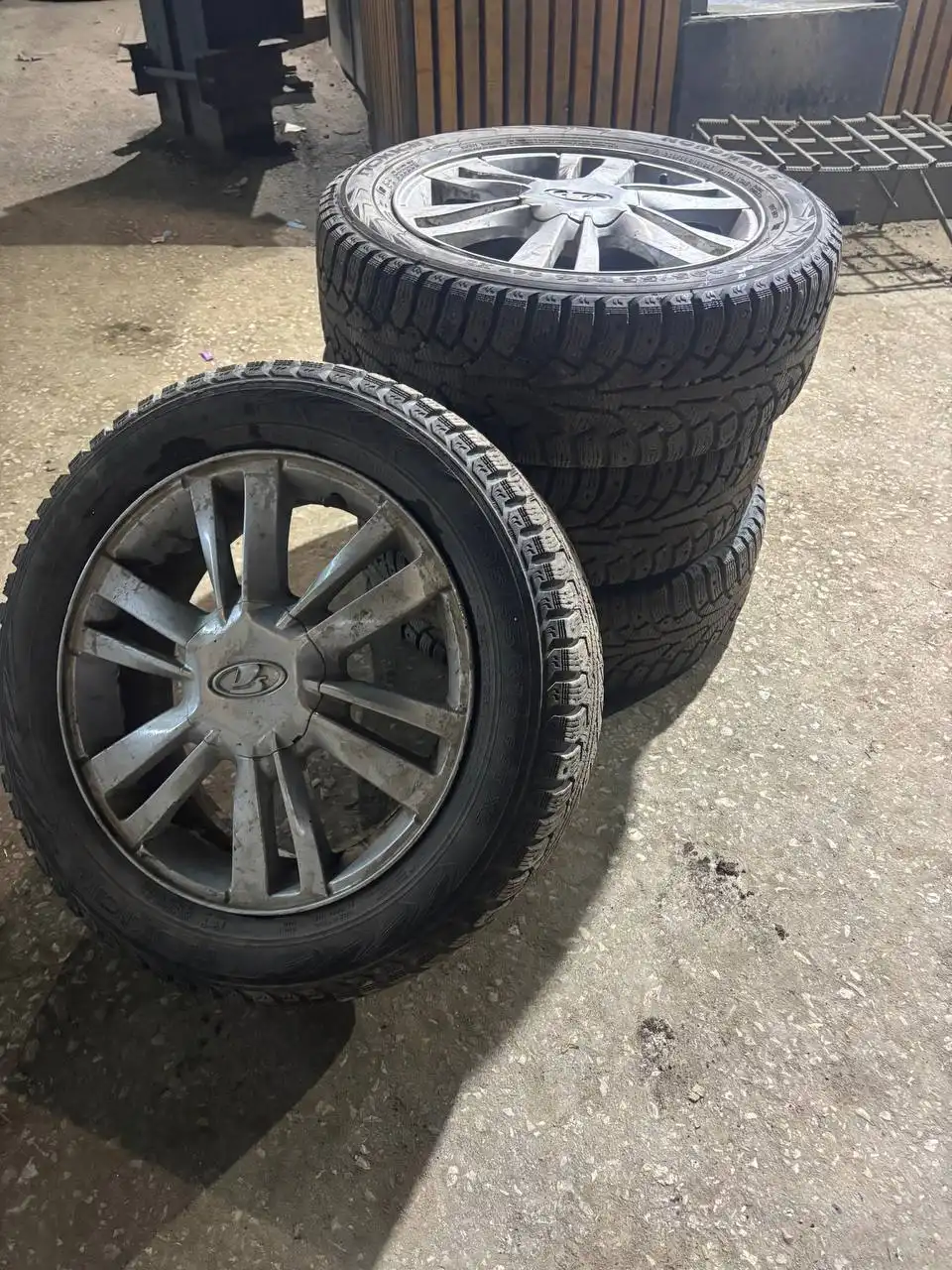 Колеса на ВАЗ 205/55 R16 с зимней резиной и дисками