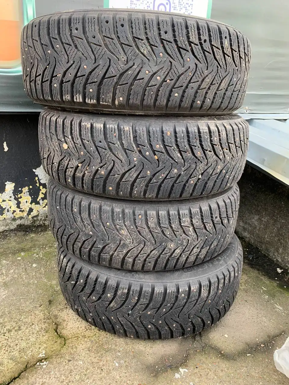 Продажа автомобильных шин и дисков разных размеров