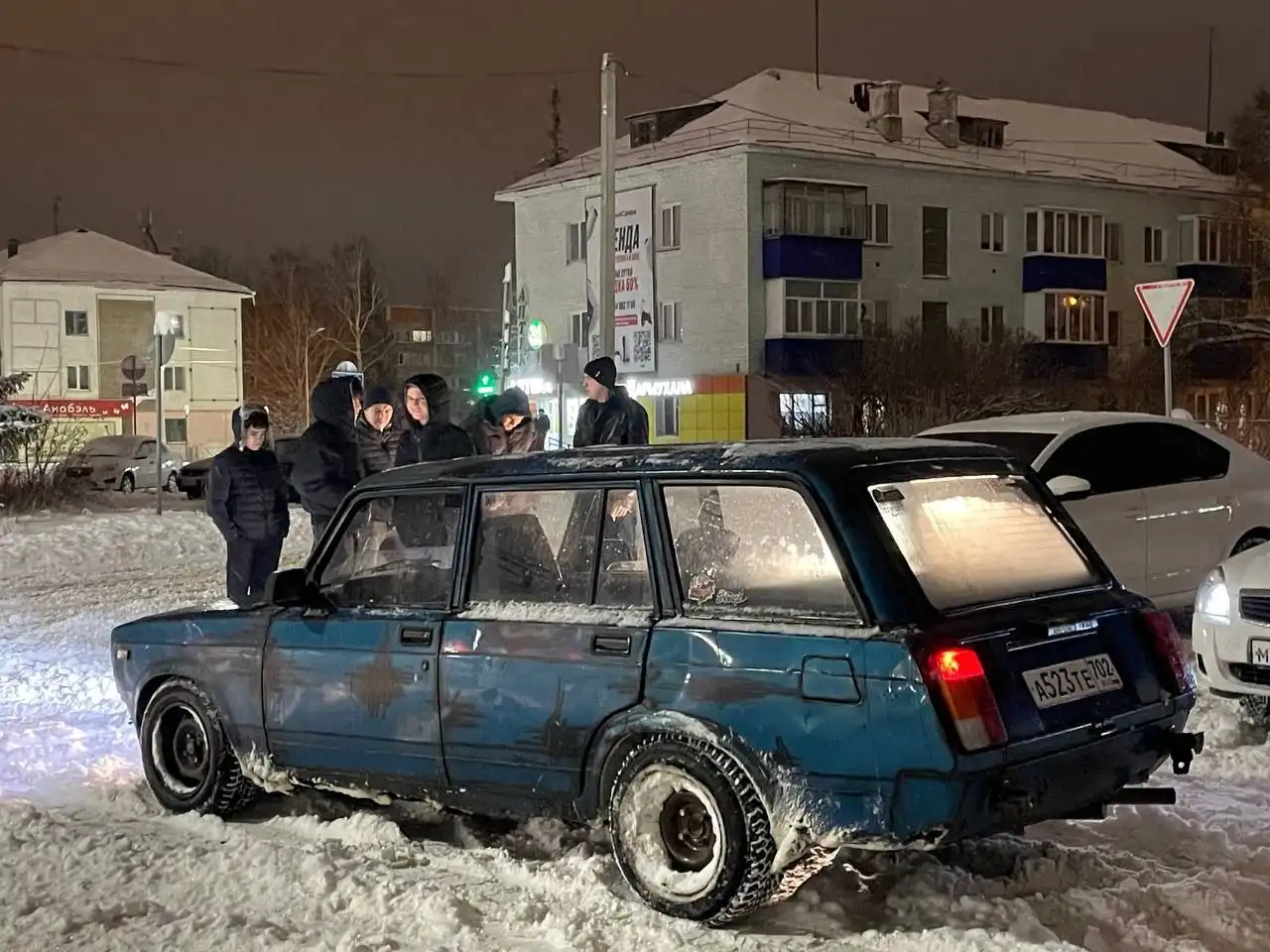 ВАЗ 2104 2002 года с тюнингом