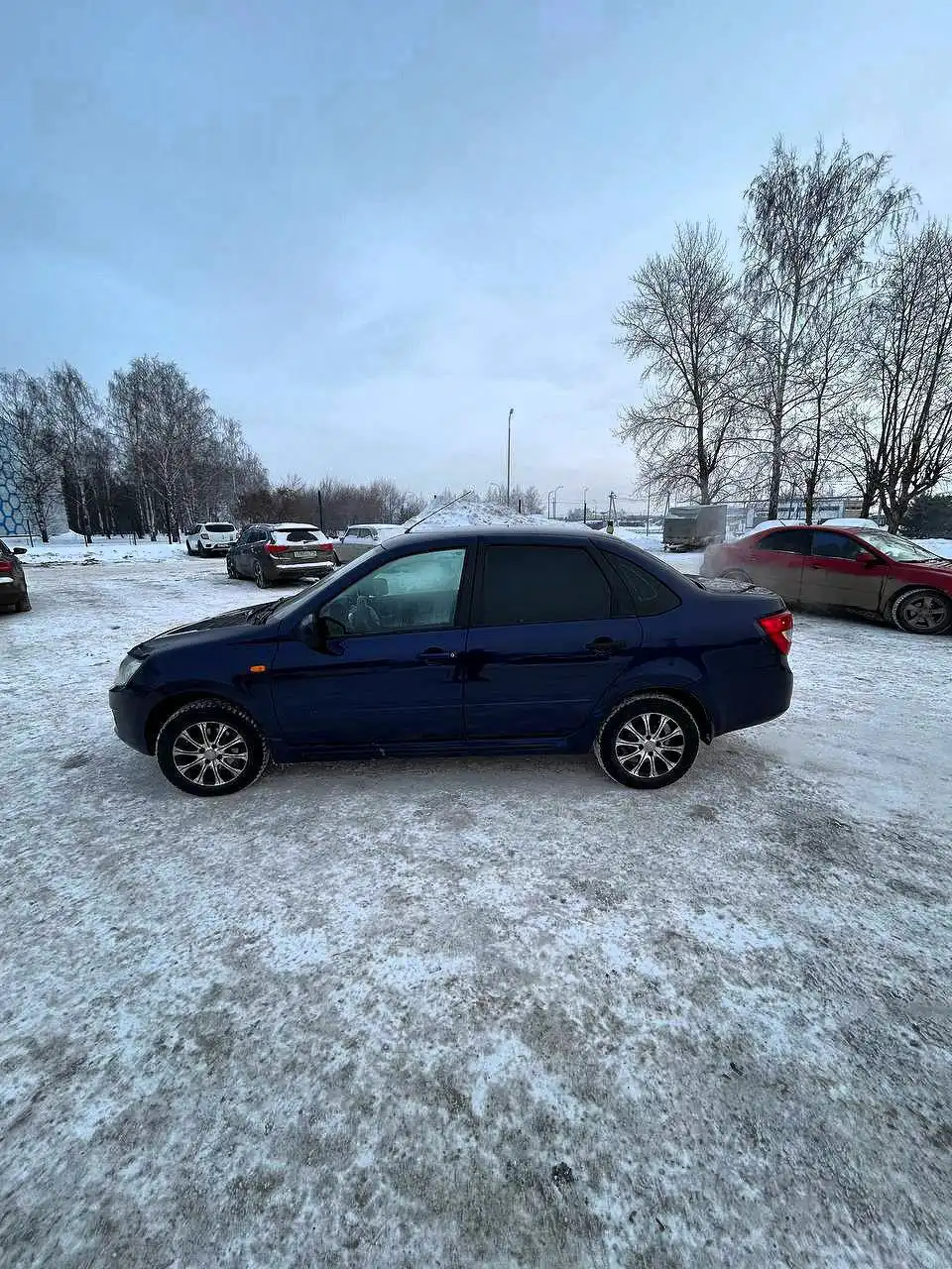 Продажа ВАЗ (LADA) Granta 1.6 AT 2013 года