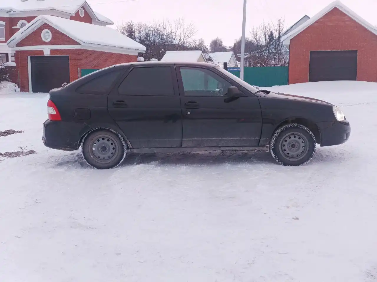 Продам Lada Priora хэтчбек 2011 года - Авто в Дюртюли