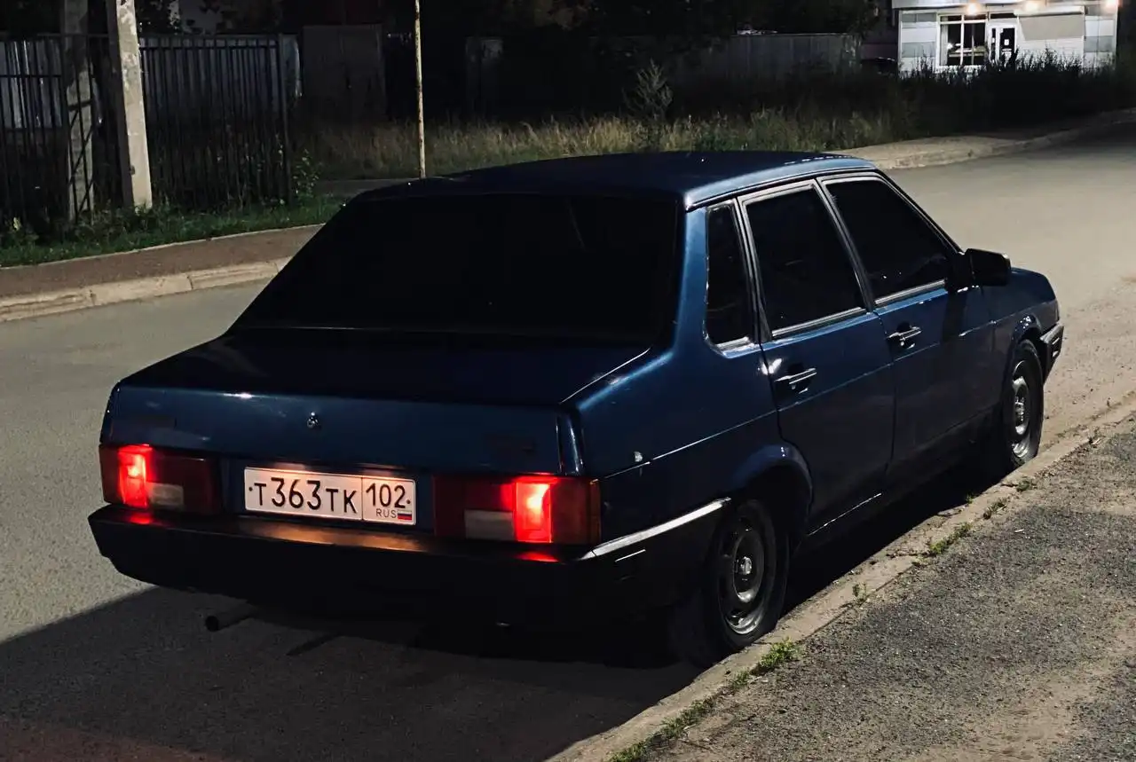 ВАЗ 21099 реэкспорт для Канады в цвете Капри