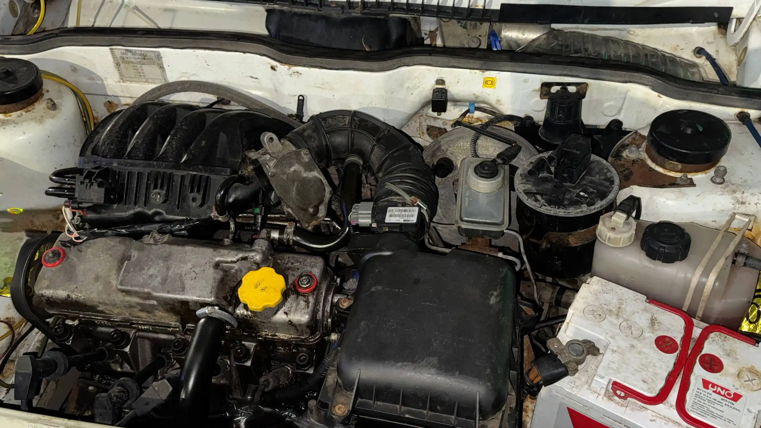 Продажа Лада 2114 Белое Облако 2012 года