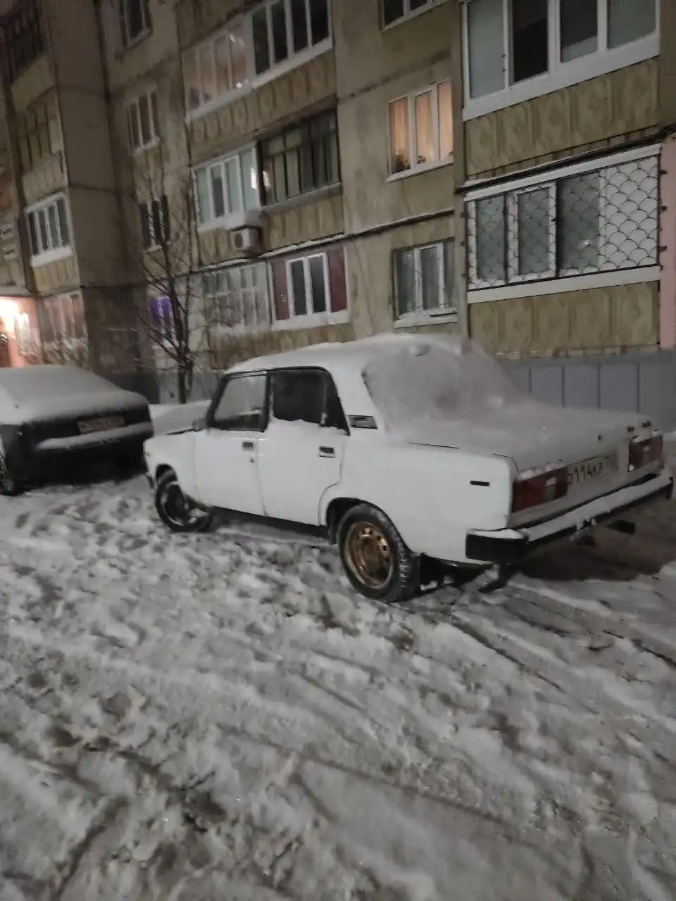 ВАЗ 2105 с документами и зимней резиной - Легковые автомобили (Авто) в Уфа