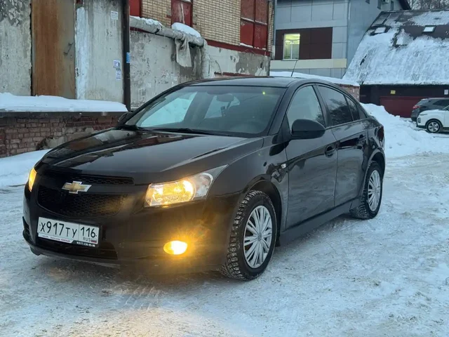 Продажа Chevrolet Cruze 2010 года - Легковые автомобили в Нижнекамск