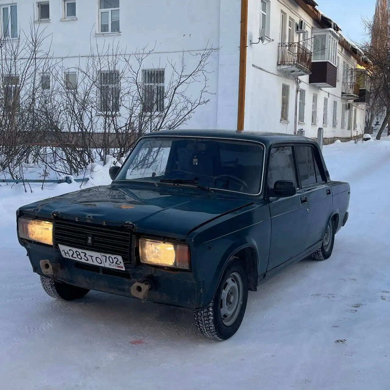 Автомобиль 2002 года на ходу - Авто в Уфа