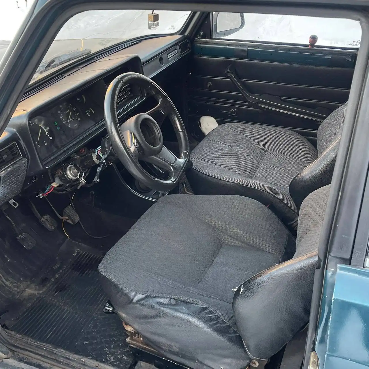 Автомобиль 2002 года на ходу - Авто в Уфа