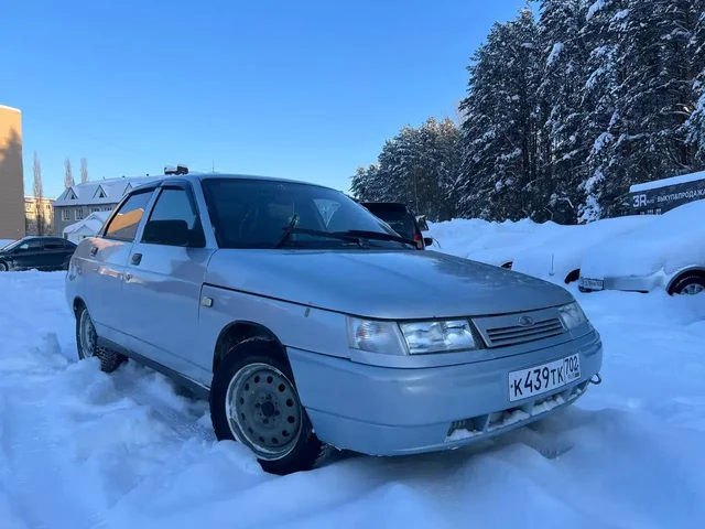 Продажа автомобиля 2003 года - Авто в Нефтекамск