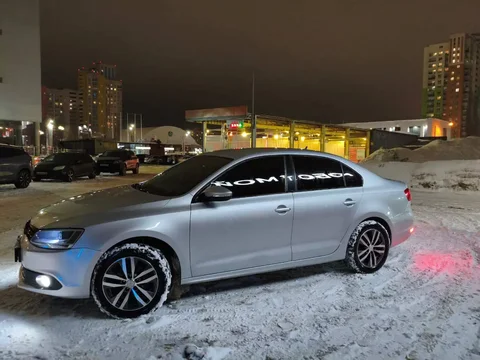 Volkswagen Jetta 6 2014 г.в., 1.6 механика - Внедорожник в Уфа