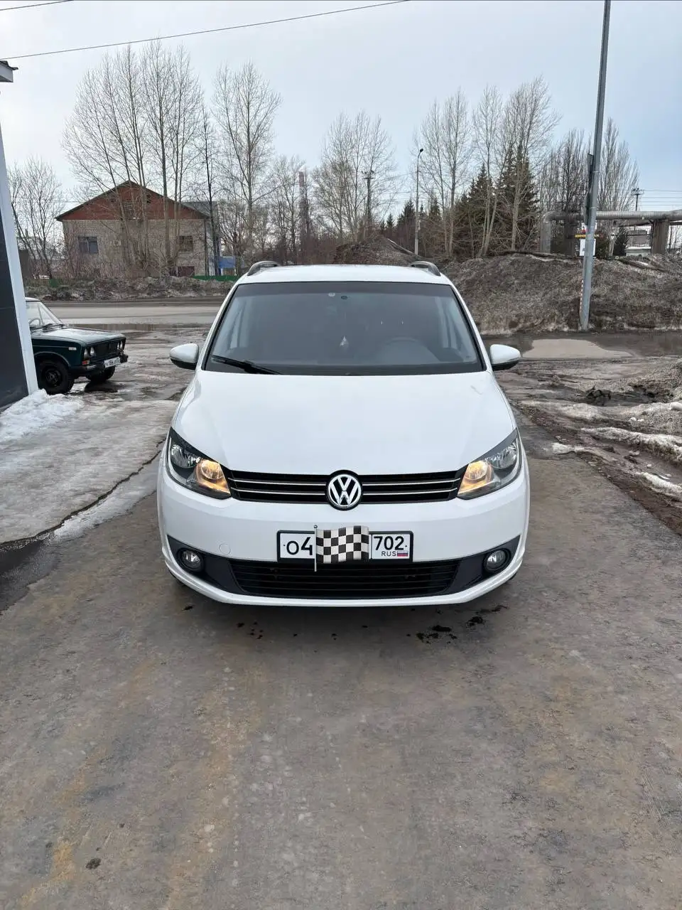 Volkswagen Touran 2011 года - Авто в Нефтекамск