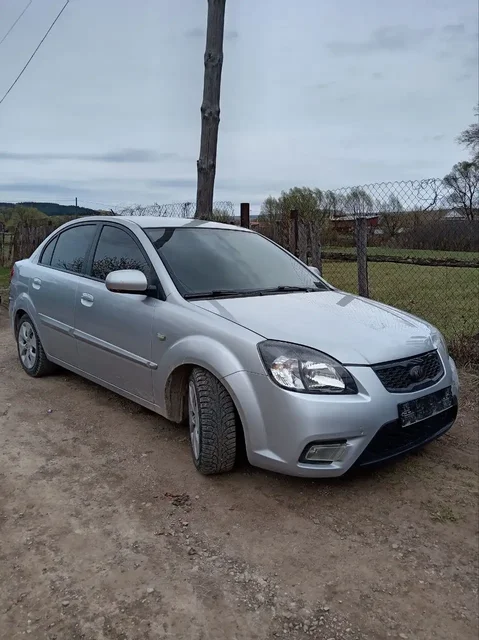Opel Astra H 2010, зеленая, родной окрас - Легковые автомобили в Уфа