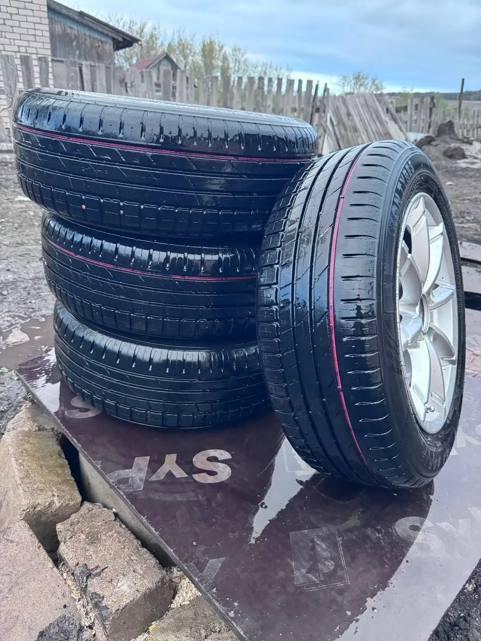 Комплект летних колёс на ВАЗ 185/60R14 - Шины и диски (Авто) в Уфа