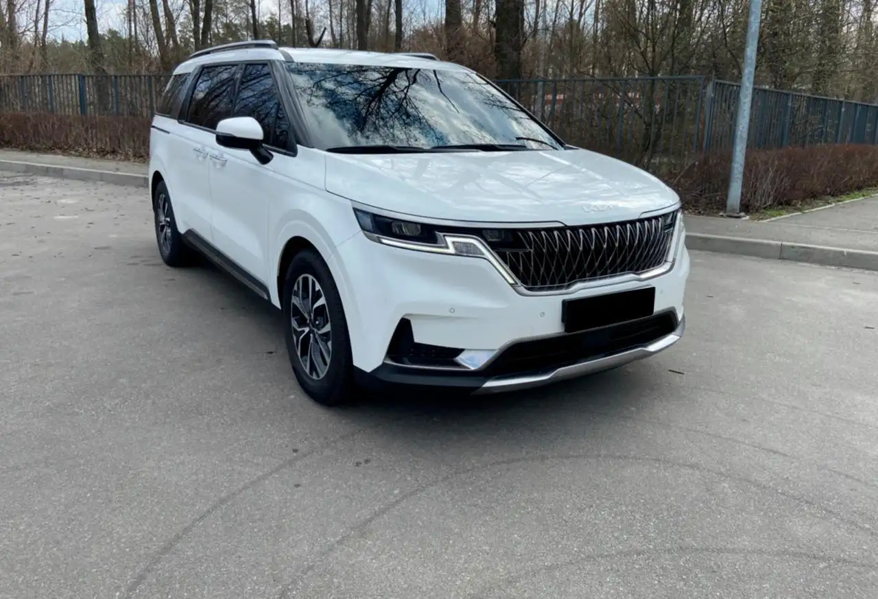 Kia Carnival 2023 - Минивэны (Авто) в Уфа