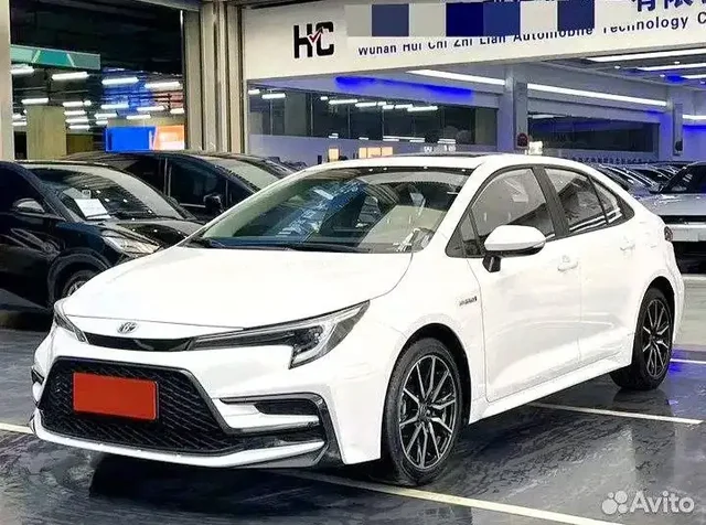 Toyota Corolla 1.8 CVT 2023 из Китая - Легковые автомобили в Пенза