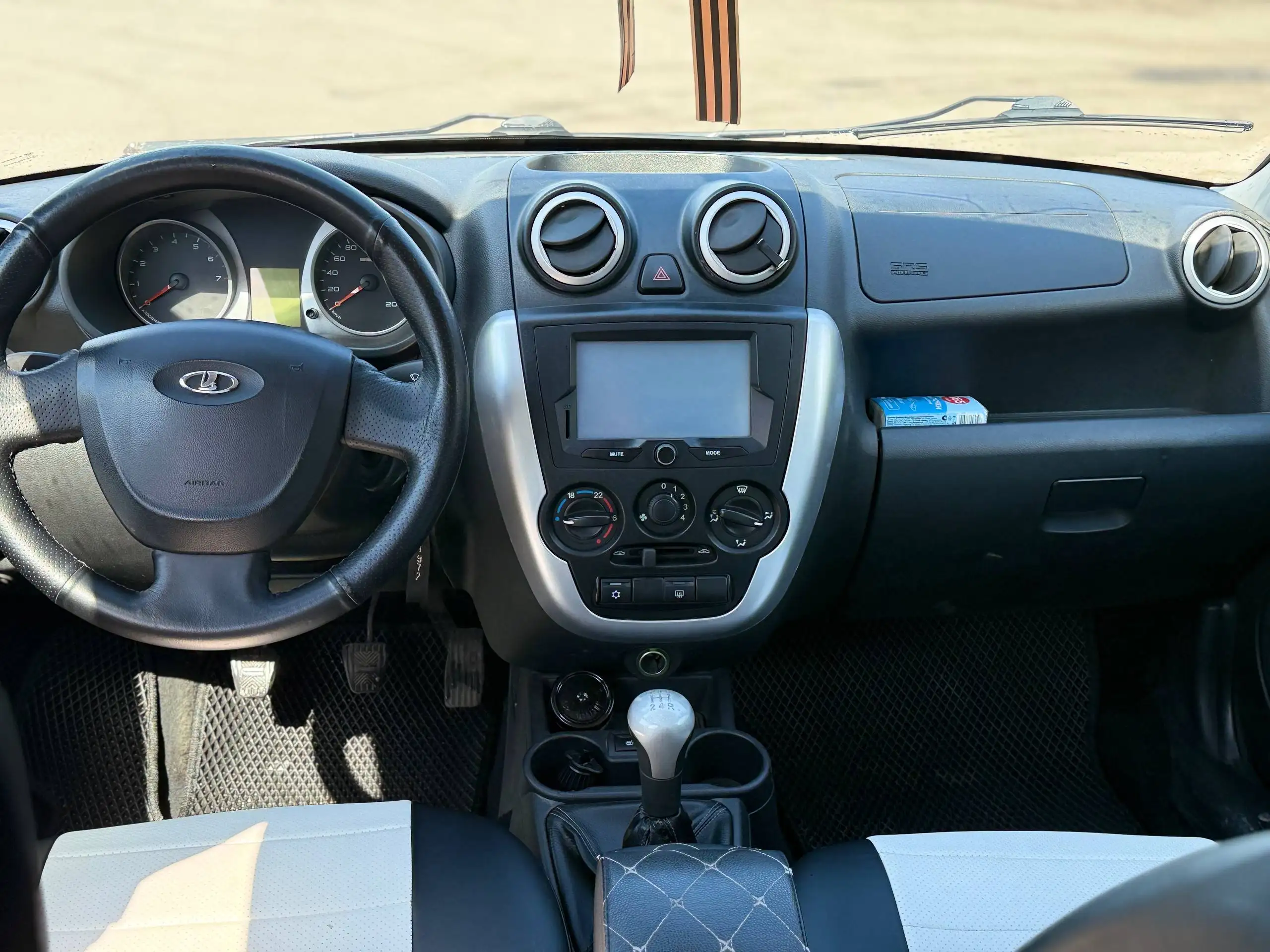 Лада Гранта 2014 - Легковые автомобили (Авто) в Уфа