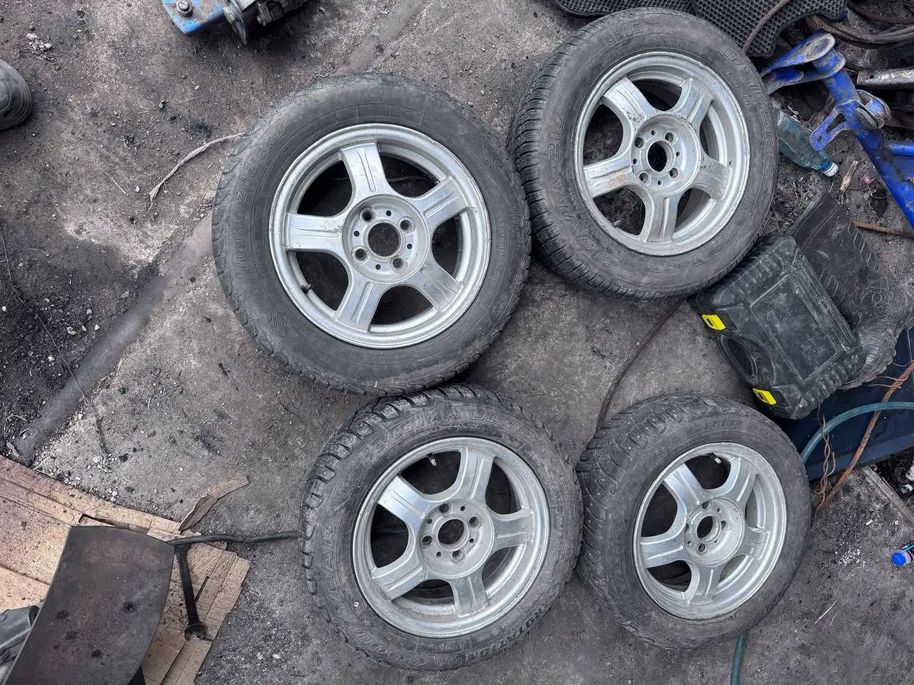 Комплект литых дисков р14 на ВАЗ - Диски и шины (Авто) в Уфа
