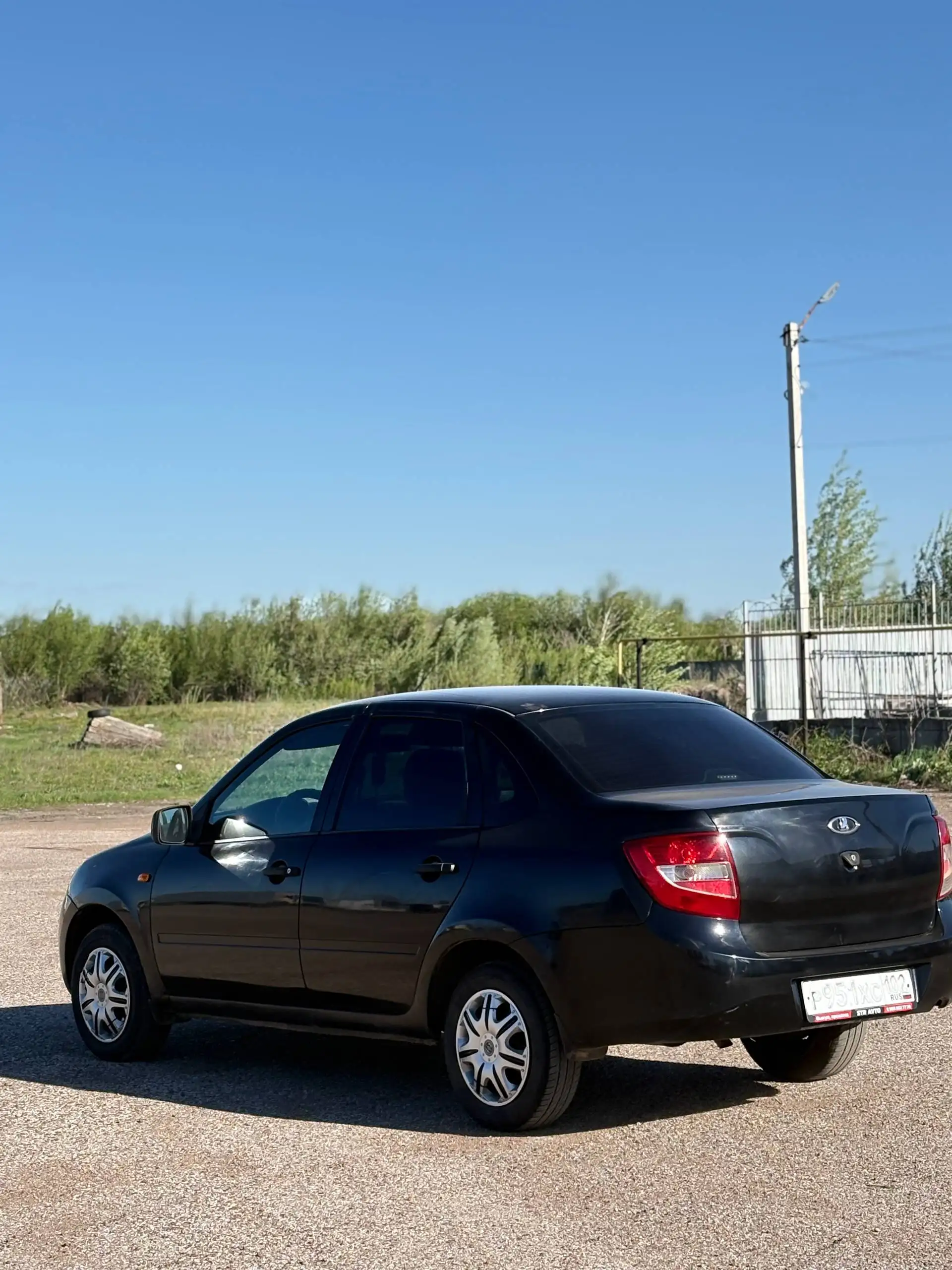Продажа Лада Гранта - Легковые автомобили (Авто) в Уфа