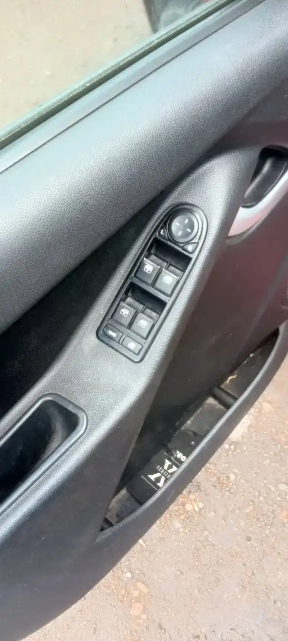 Lada Kalina 2 2013 года с автозапуском - Легковые автомобили (Авто) в Уфа