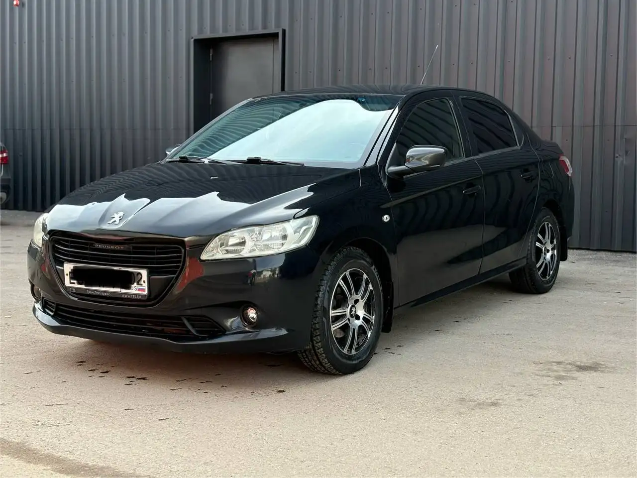 Продажа Peugeot 301 2013 - легковые автомобили (Авто) в Уфа