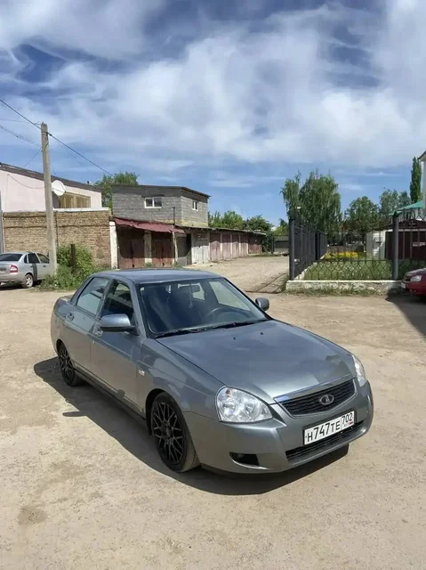 Продажа ВАЗ 2107 2007 года - Двигатели и запчасти в Уфа