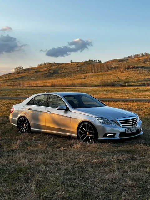 Mercedes-Benz W212 3.5L 4MATIC - Кроссоверы в Уфа