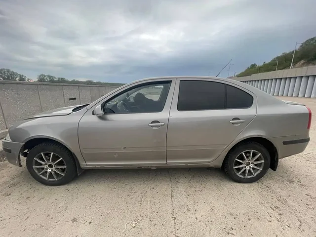 Ostovia A5 2008 - Куплю в Неизвестно