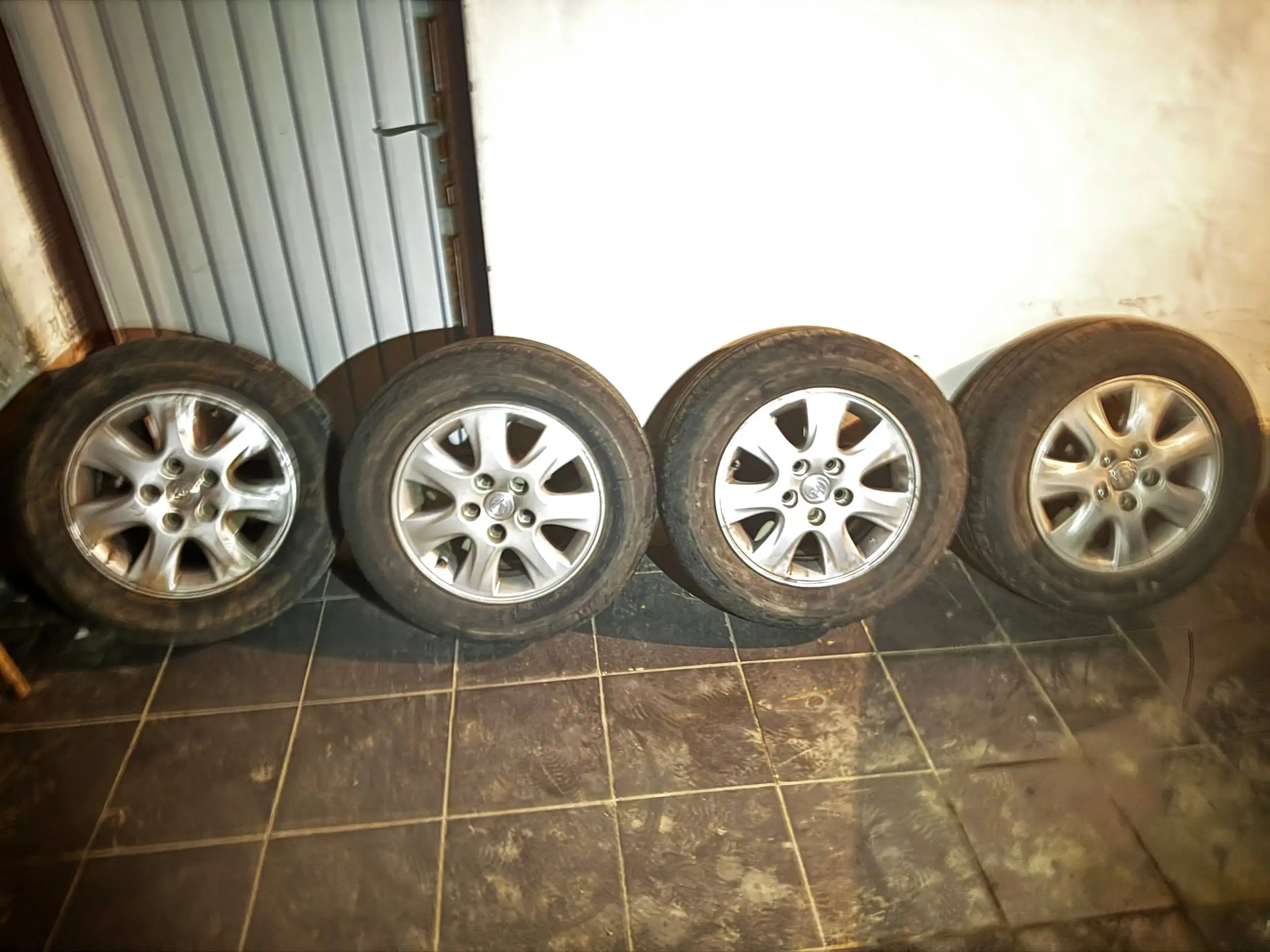 Колеса от Camry r15 - Колеса и шины (Авто) в Уфа