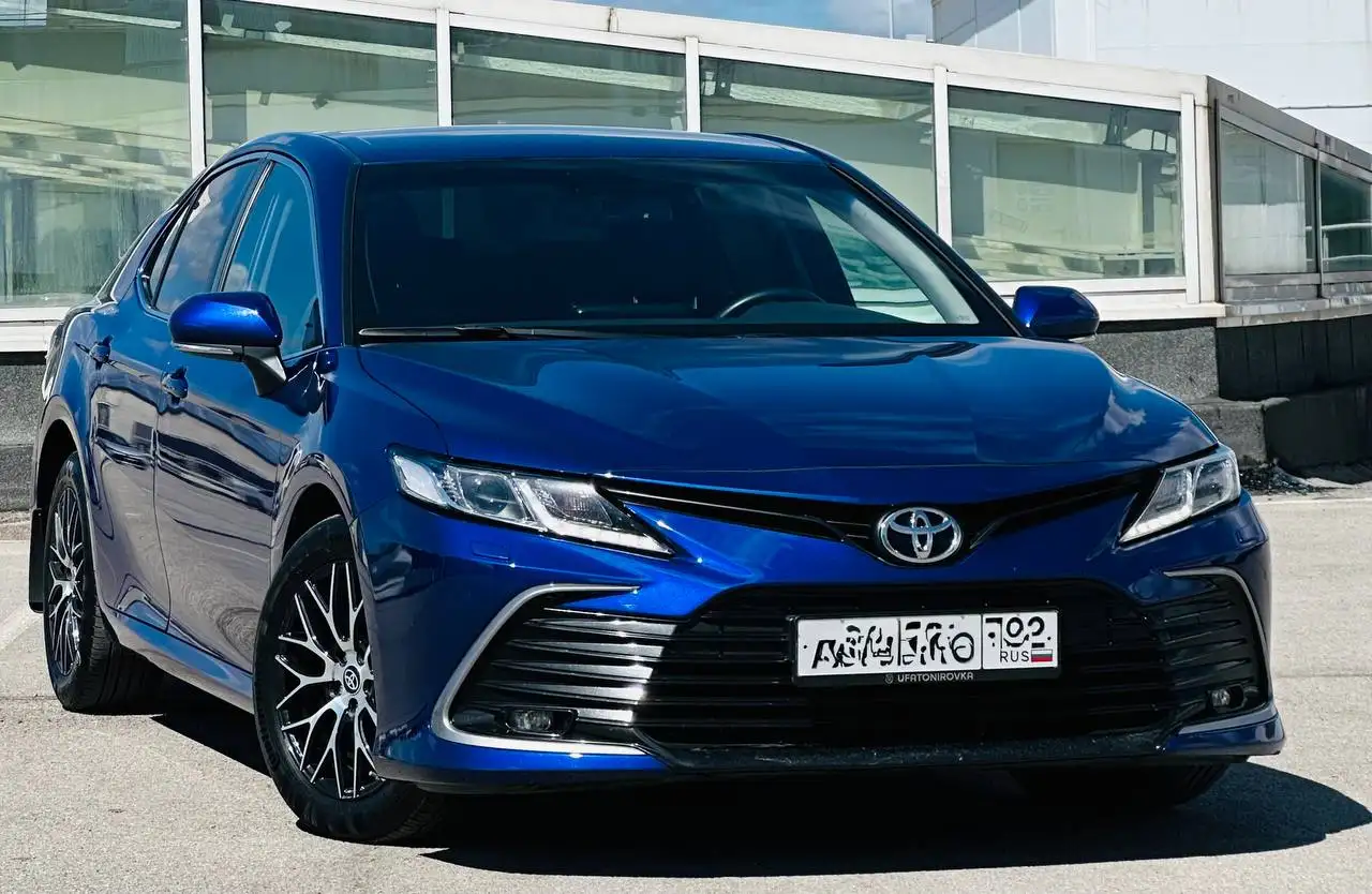 Toyota Camry 2021 2.5 AT - Легковые автомобили (Авто) в Уфа