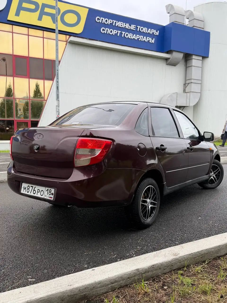 Гранта 2011 года в Челнах - Легковые автомобили (Авто) в Челны