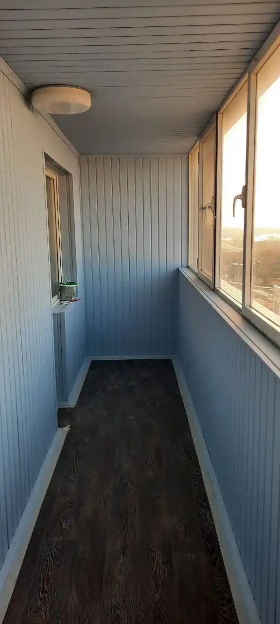 Обшивка балкона