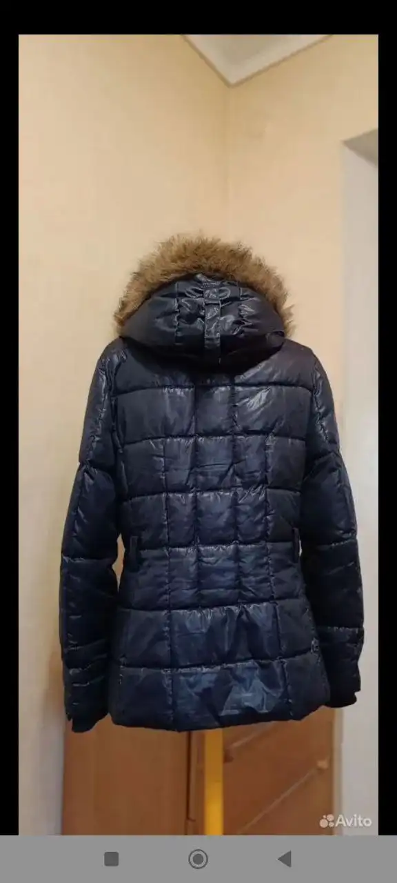 Женская зимняя куртка размер 48 - Верхняя одежда (Одежда) в Ростов-на-Дону