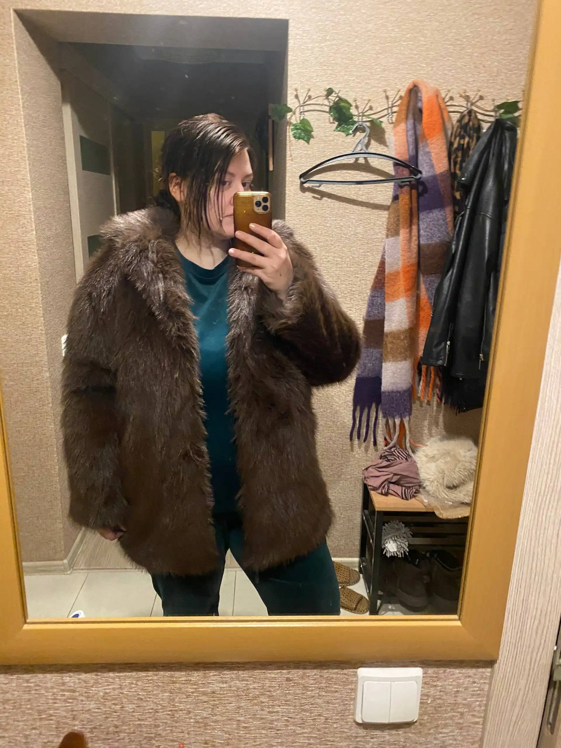 Продажа новой шубы с биркой - Верхняя одежда (Одежда) в Ростов-на-Дону