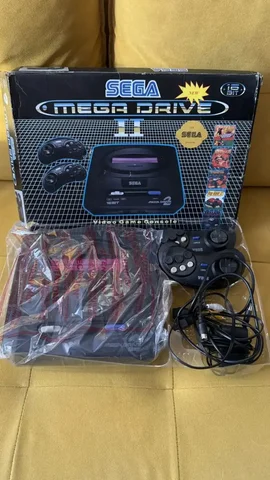 Sega Mega Drive 2 с играми - Смартфоны в Ростов-на-Дону