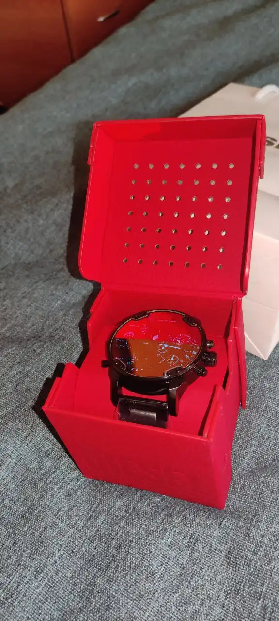 Мужские часы-хронограф с секундомером - Часы (Хобби и отдых) в Ростов-на-Дону