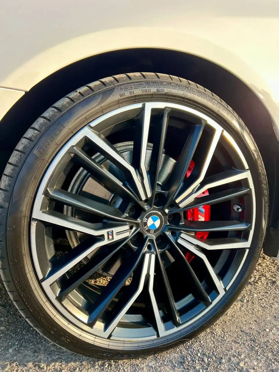 BMW 5-Series 2022 530i Белый бизнес-седан автомат - Легковые автомобили (Авто) в Ростов-на-Дону