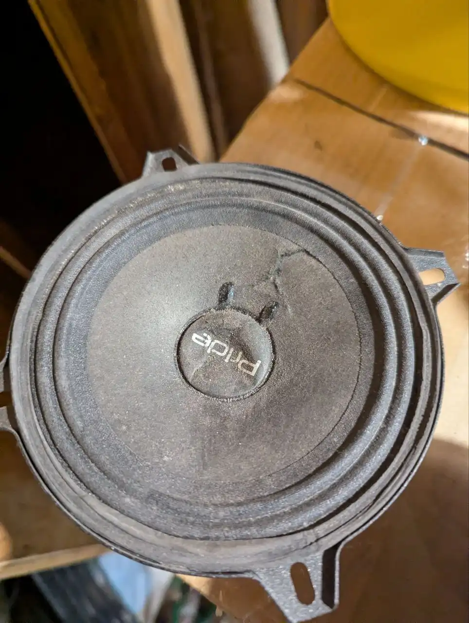 Продажа колеса 4/98 R14 и динамиков Прайд 13* - Автоаксессуары (Запчасти) в Ростов-на-Дону