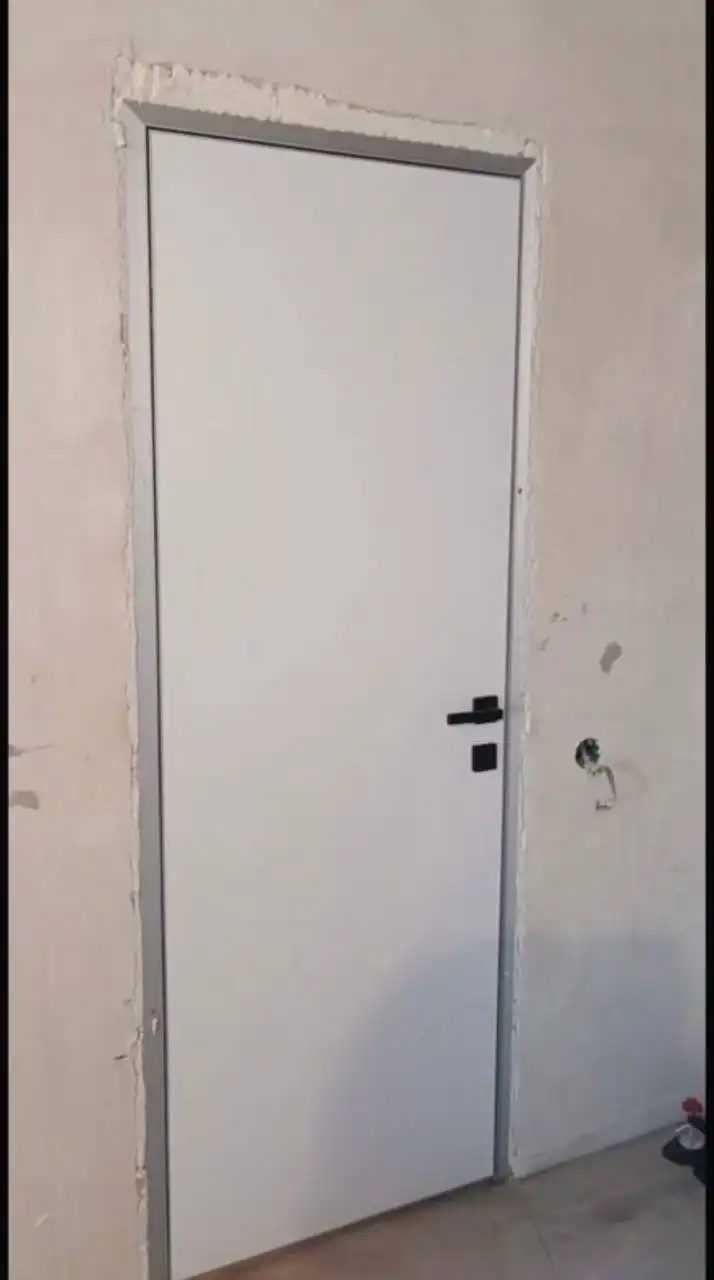 Продам дверь скрытого монтажа с фурнитурой Morelli - Двери (Для дома и дачи) в Ростов-на-Дону