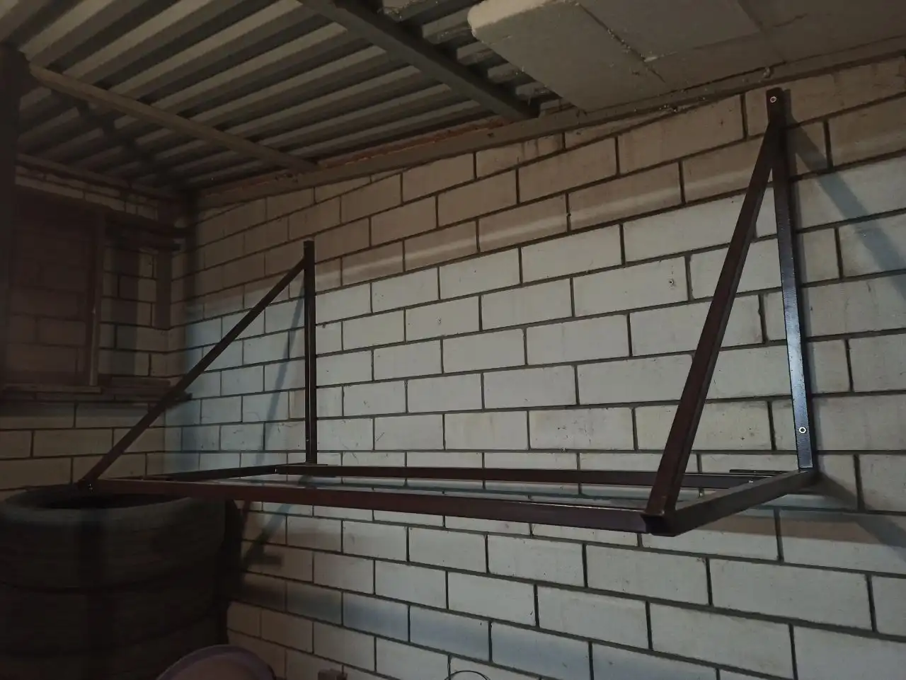 Полки для хранения автомобильных колес - Запчасти (Авто) в Ростов-на-Дону