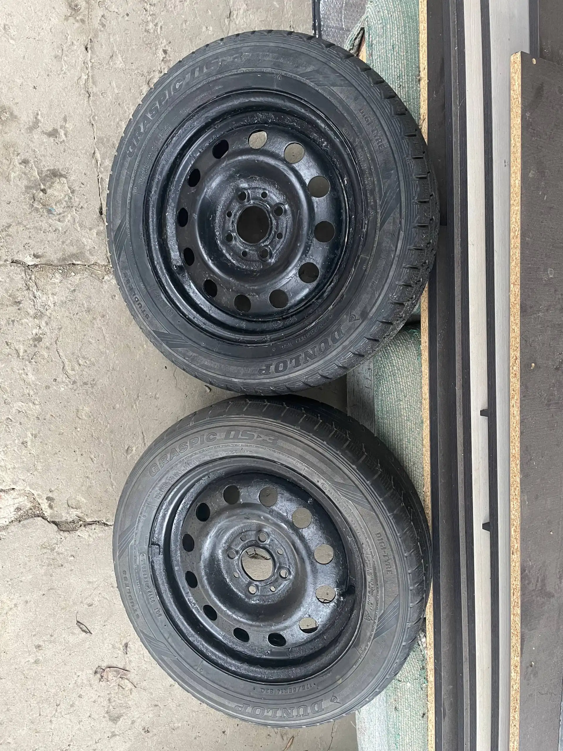 Штампы с резиной R14 на Ладу - Запчасти (Авто) в Чалтырь