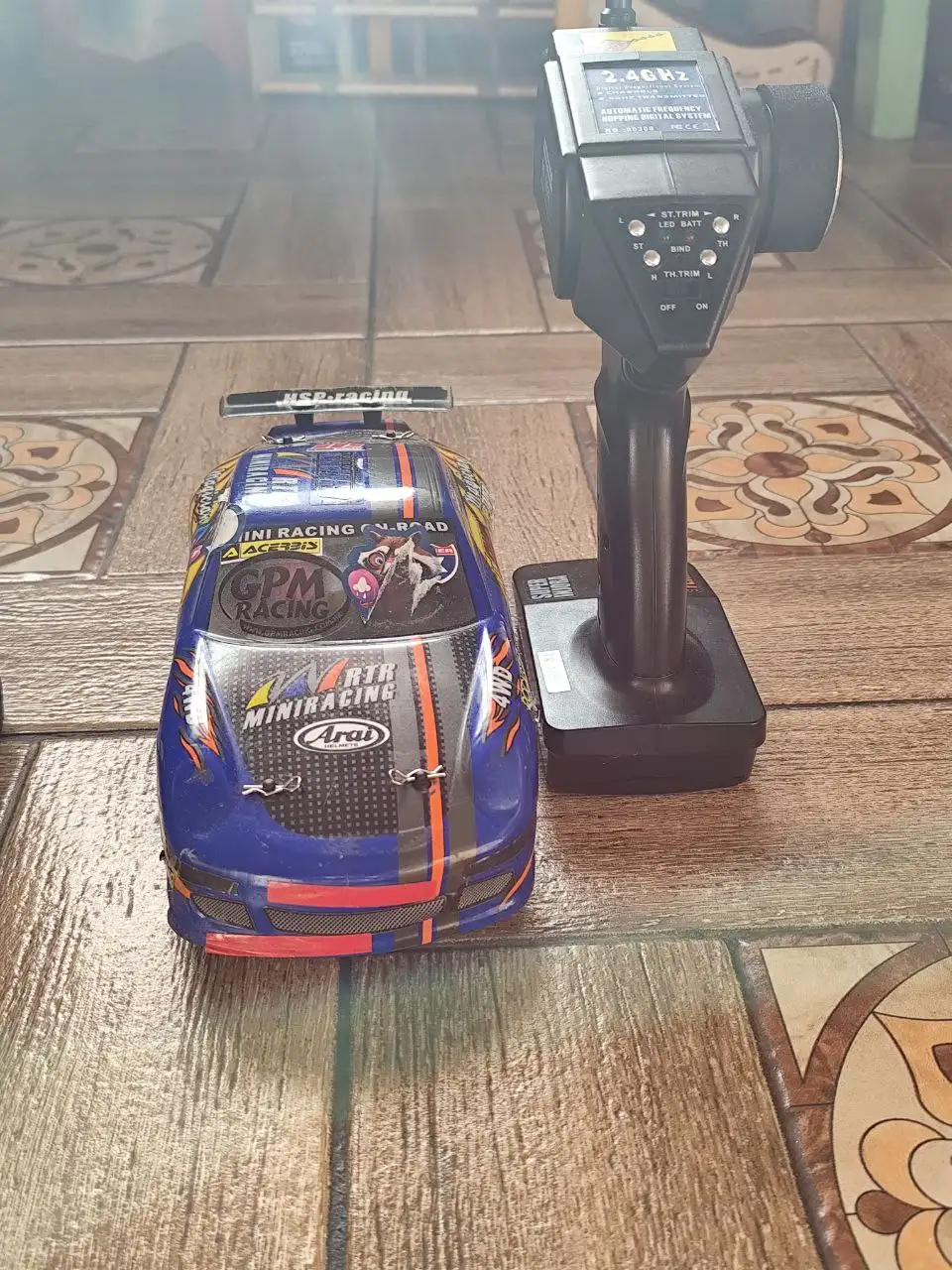 Продам 2 машинки - Барахолка в Ростов-на-Дону