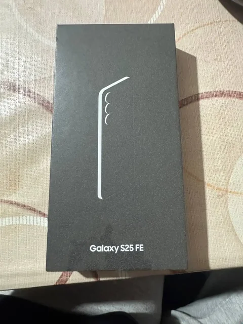 Продаётся новый телефон Samsung Galaxy S25 FE 8/256 ГБ - Электроника в Ростов-на-Дону