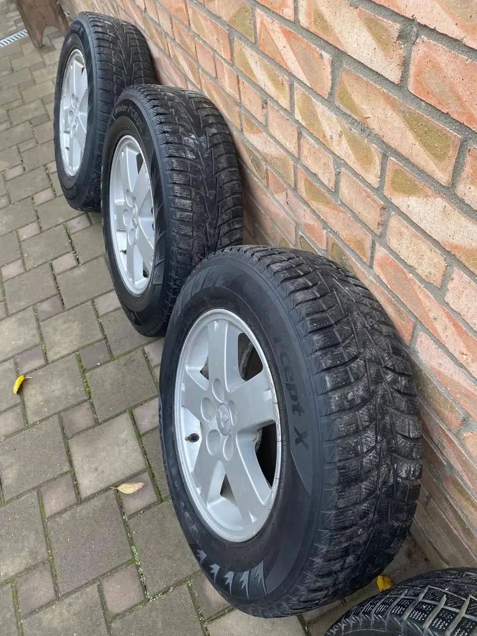 Продажа резины Hankook Winter I'Cept X с дисками - Шины и диски (Авто) в Ростов-на-Дону