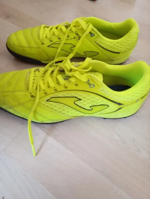 Продажа сороконожек - Куртки в Ростов-на-Дону