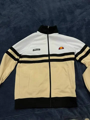 Продажа кофты Ellesse размера S - Детская одежда в Ростов-на-Дону