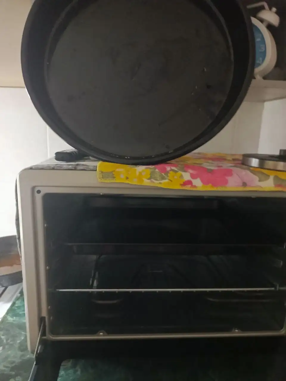 Продажа б/у электро духовки - Кухонная техника (Электроника) в Ростов-на-Дону