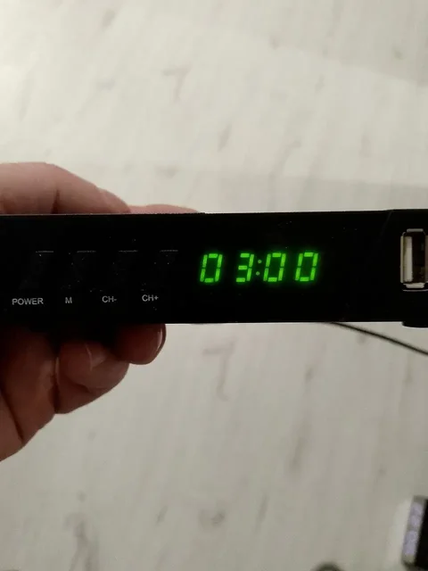 Продажа электроники: ТВ приставка, роутер, антенна - частное объявление в Ростов-на-Дону