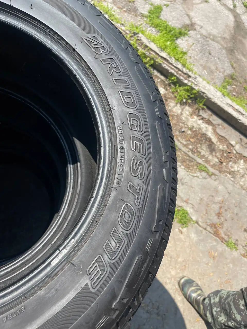 Шины Bridgestone Dueler A/T 001 265/60/R18 - Шины и диски (Авто) в Ростов-на-Дону